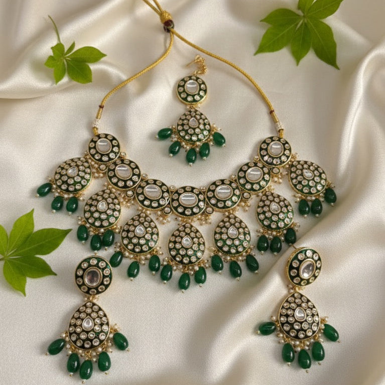 Zarnoor Kundan Bridal Necklace (Green)
