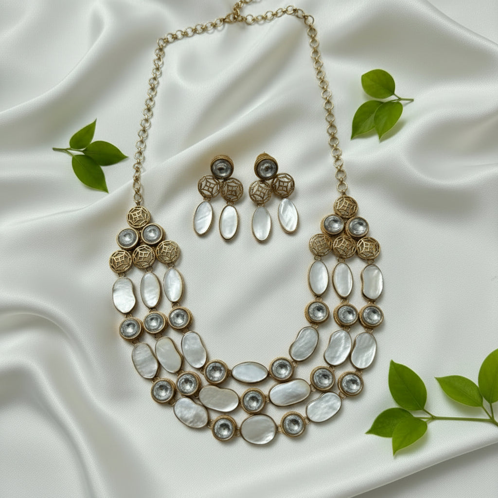 Zeen Kundan Necklace
