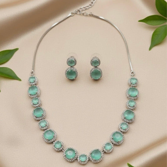 Royale Glow AD Necklace (Mint Green)