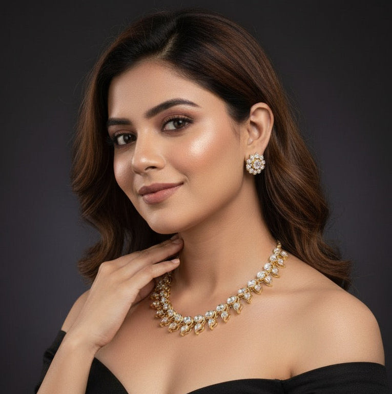 Avira Kundan Necklace