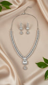 Regal Vine AD Necklace (White)