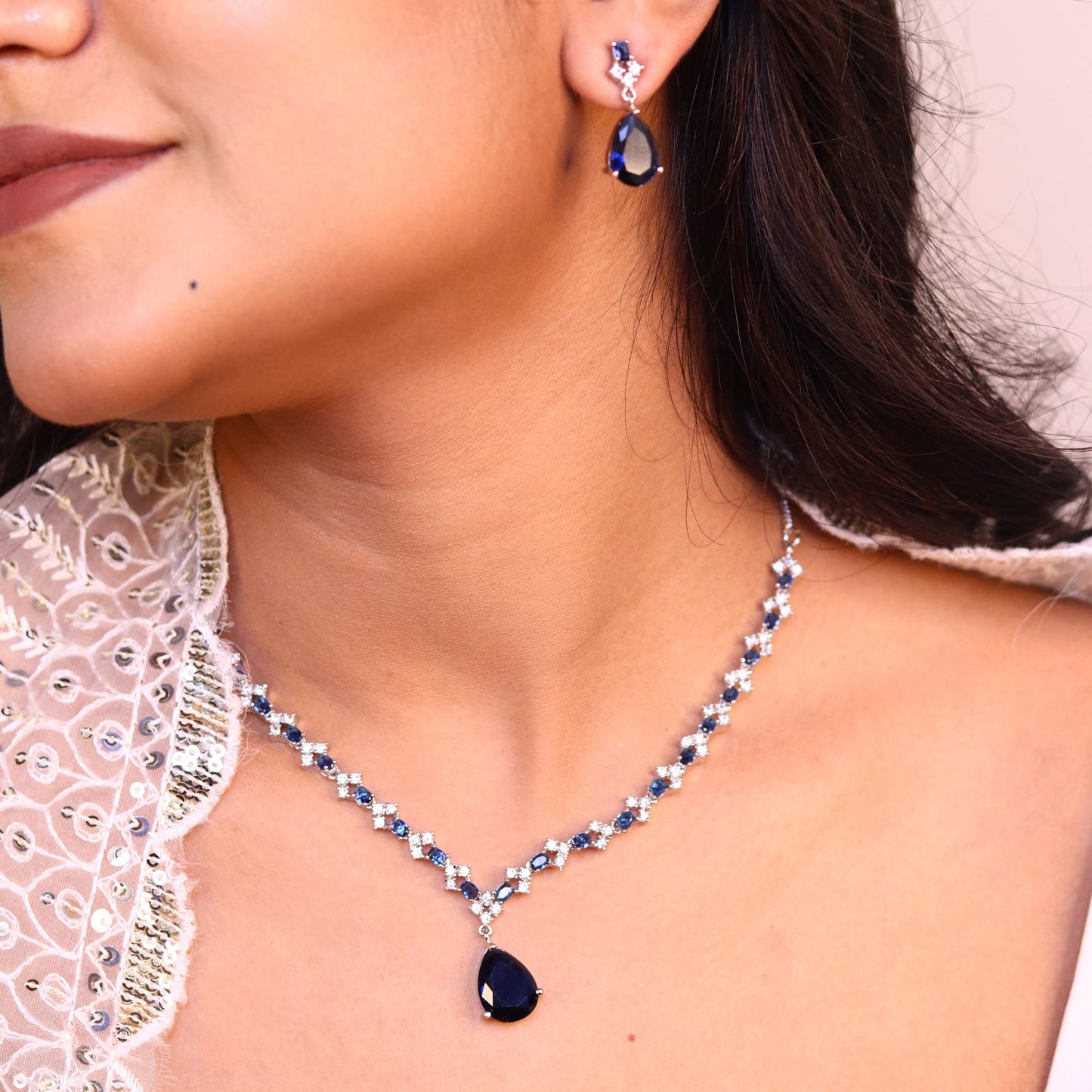 Aqua AD Necklace (Blue)