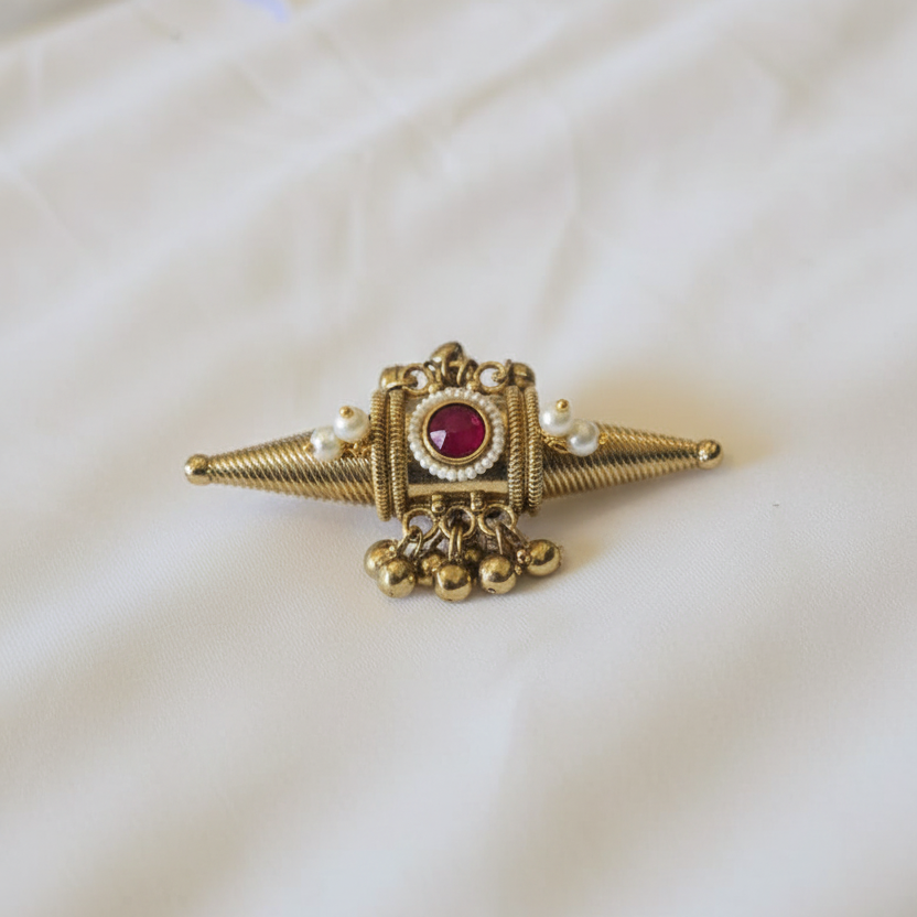 Zyra Adjustable Kashmiri Ring (Pink)