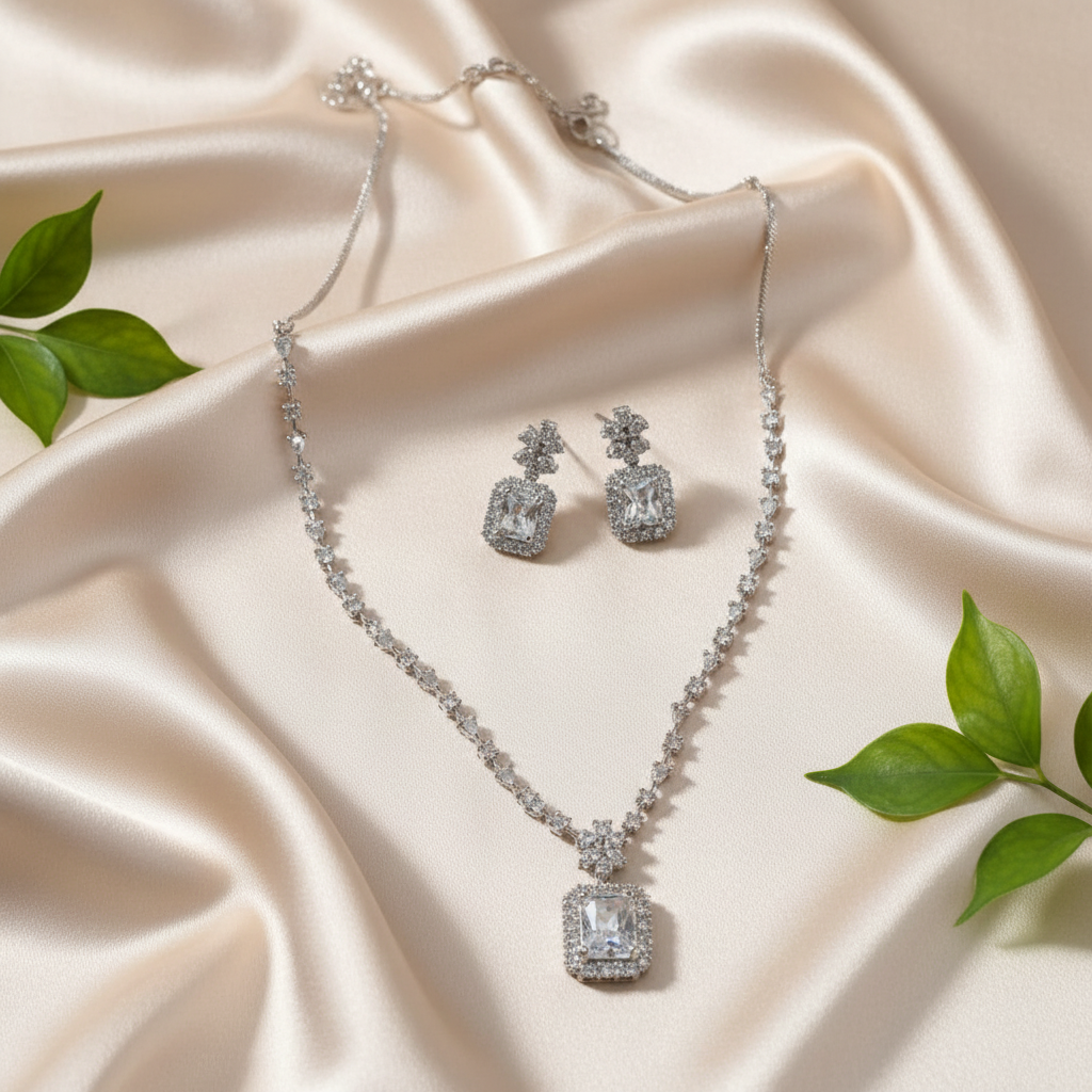 Evara AD Necklace (Silver)