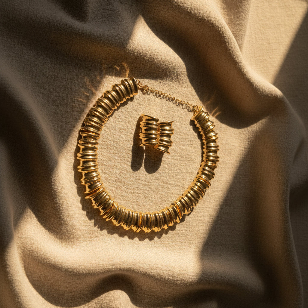 Elara Necklace