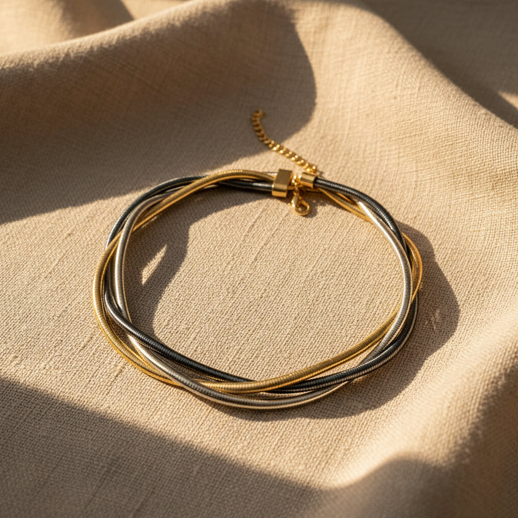 Venara Necklace