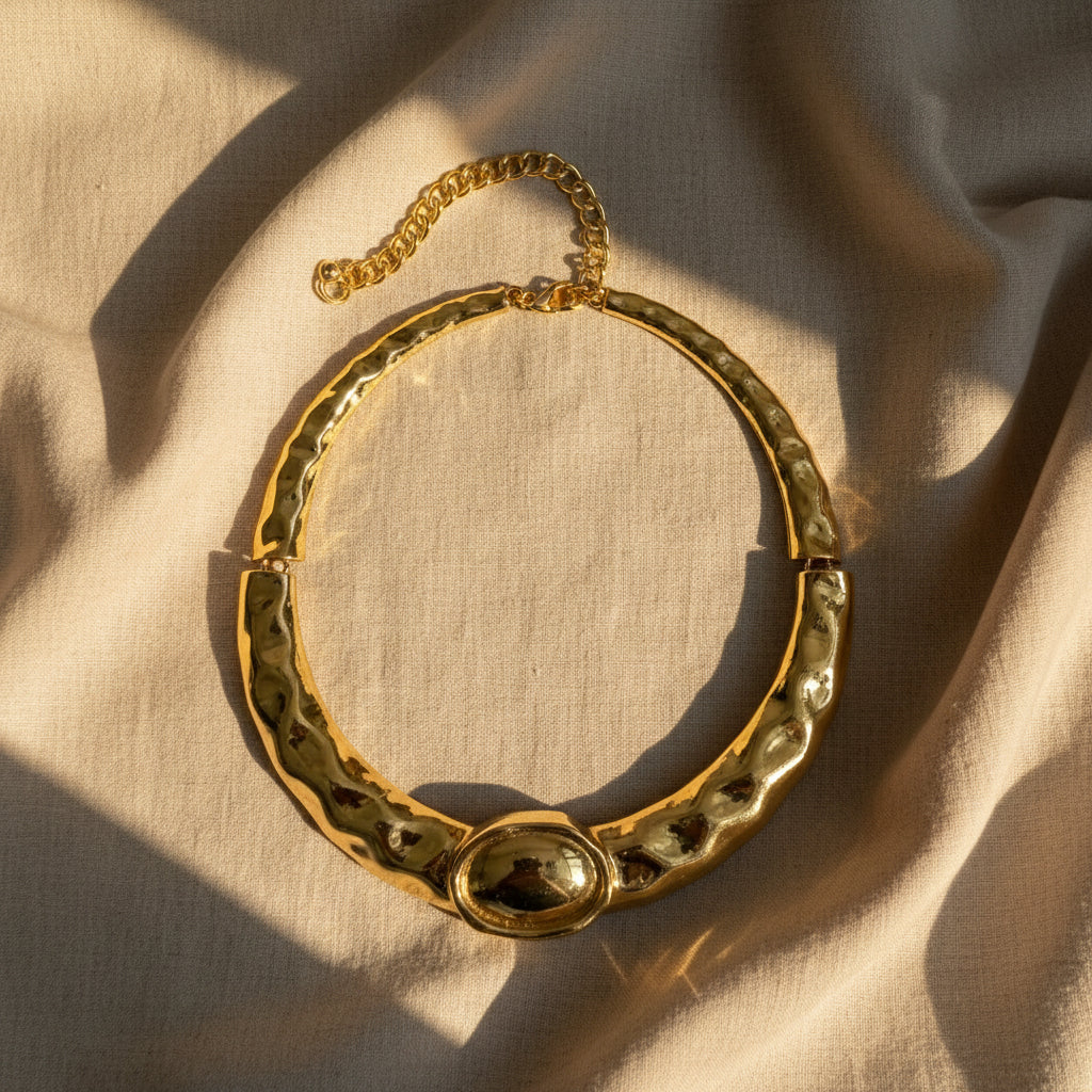 Shine Loop Necklace
