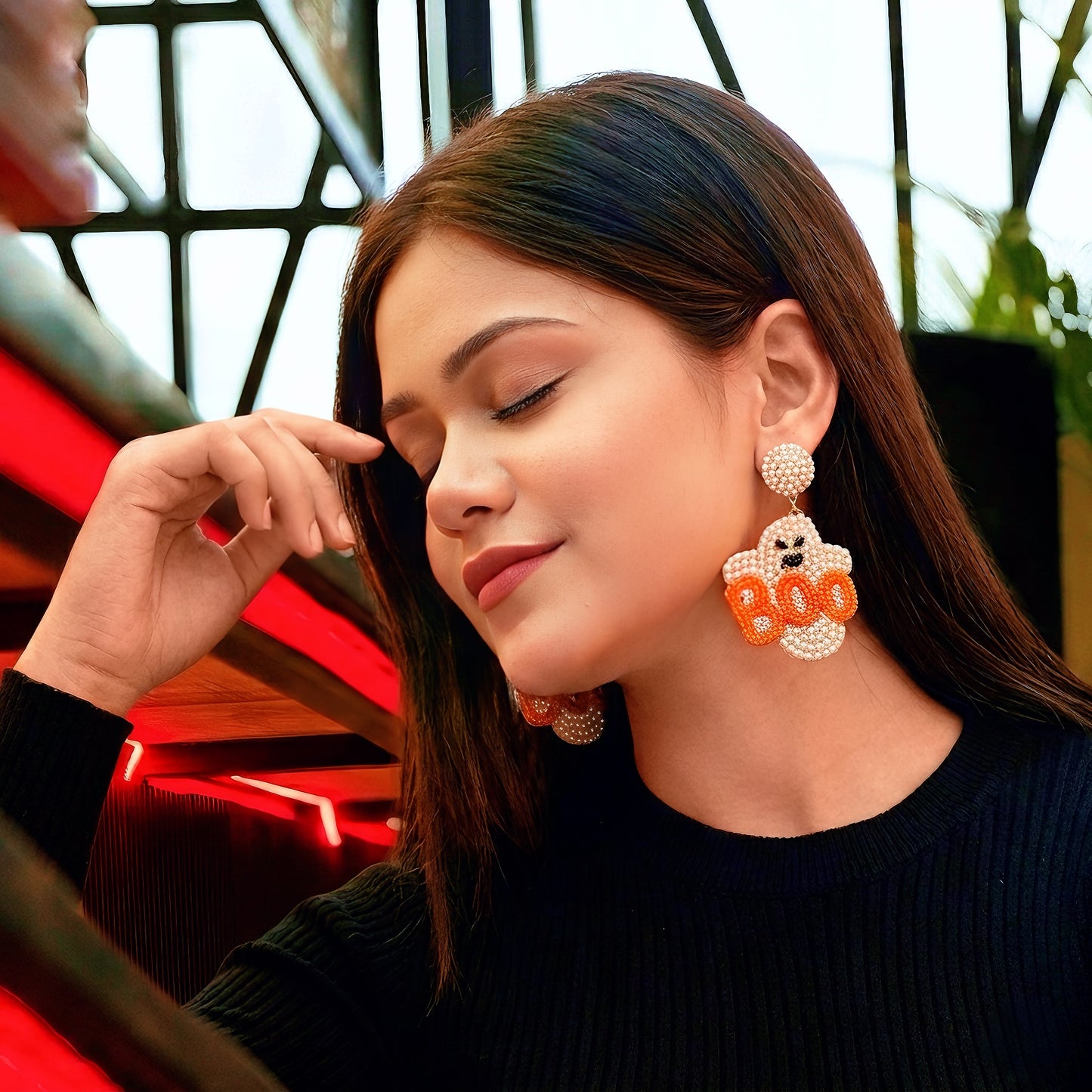 Boo Pearl Earrings