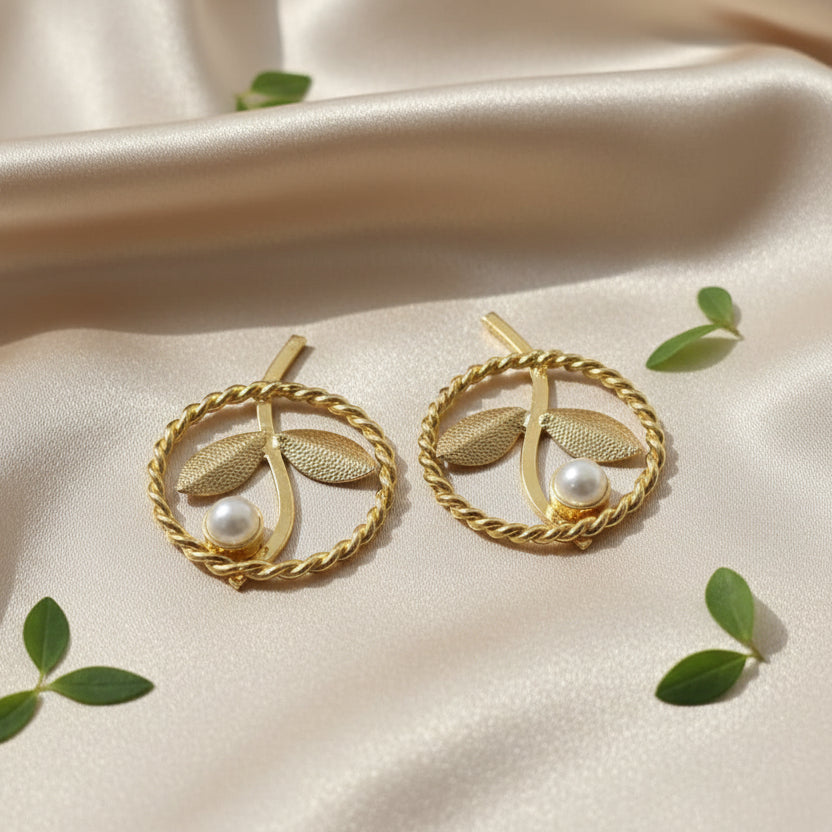 Celeste Pearl Earrings