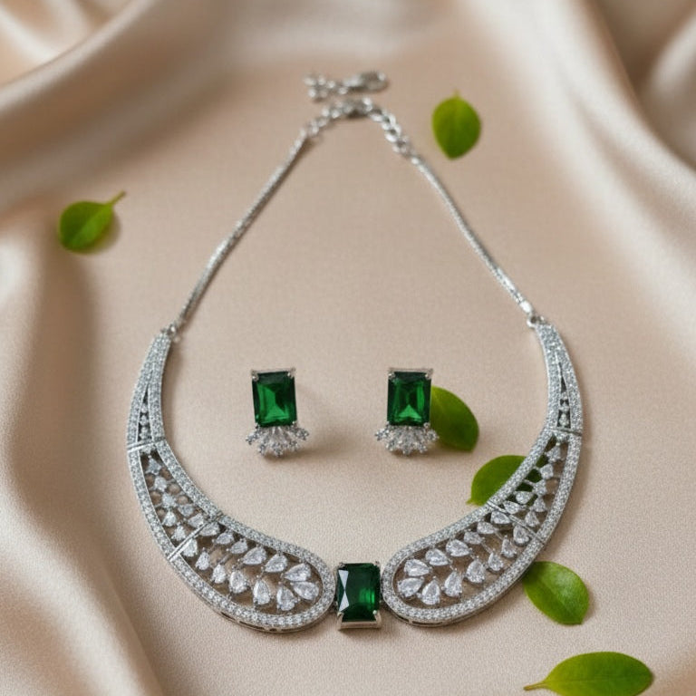 Sleek AD Necklace (Green)
