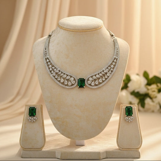 Sleek AD Necklace (Green)