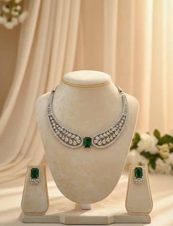 Sleek AD Necklace (Green)