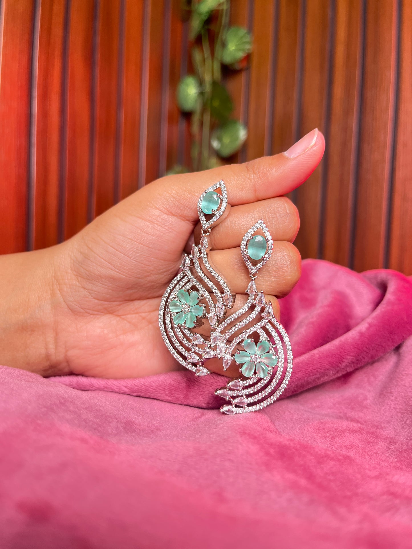 Blush AD earrings (Mint Green)