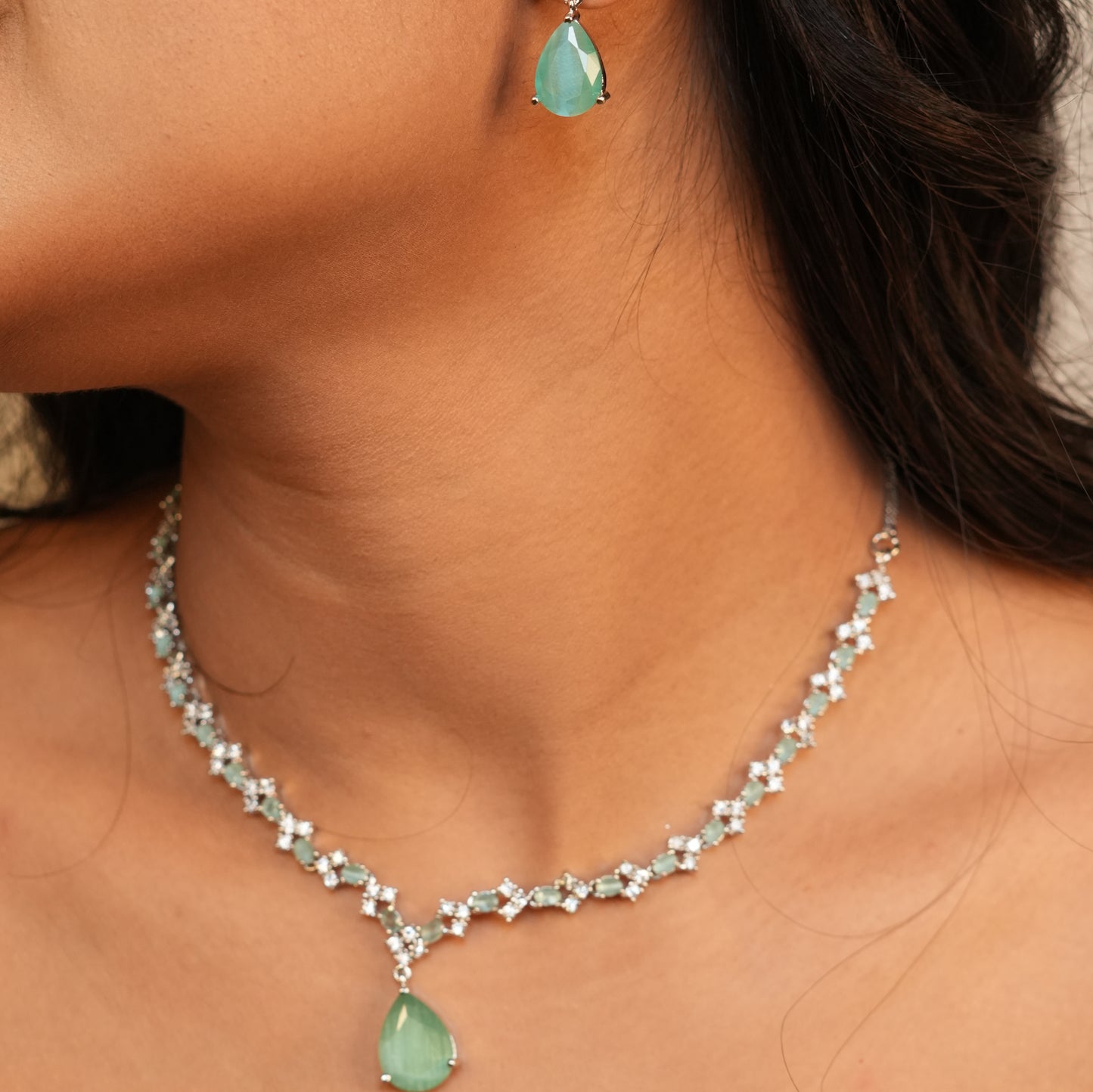 Aqua AD Necklace (Mint Green)