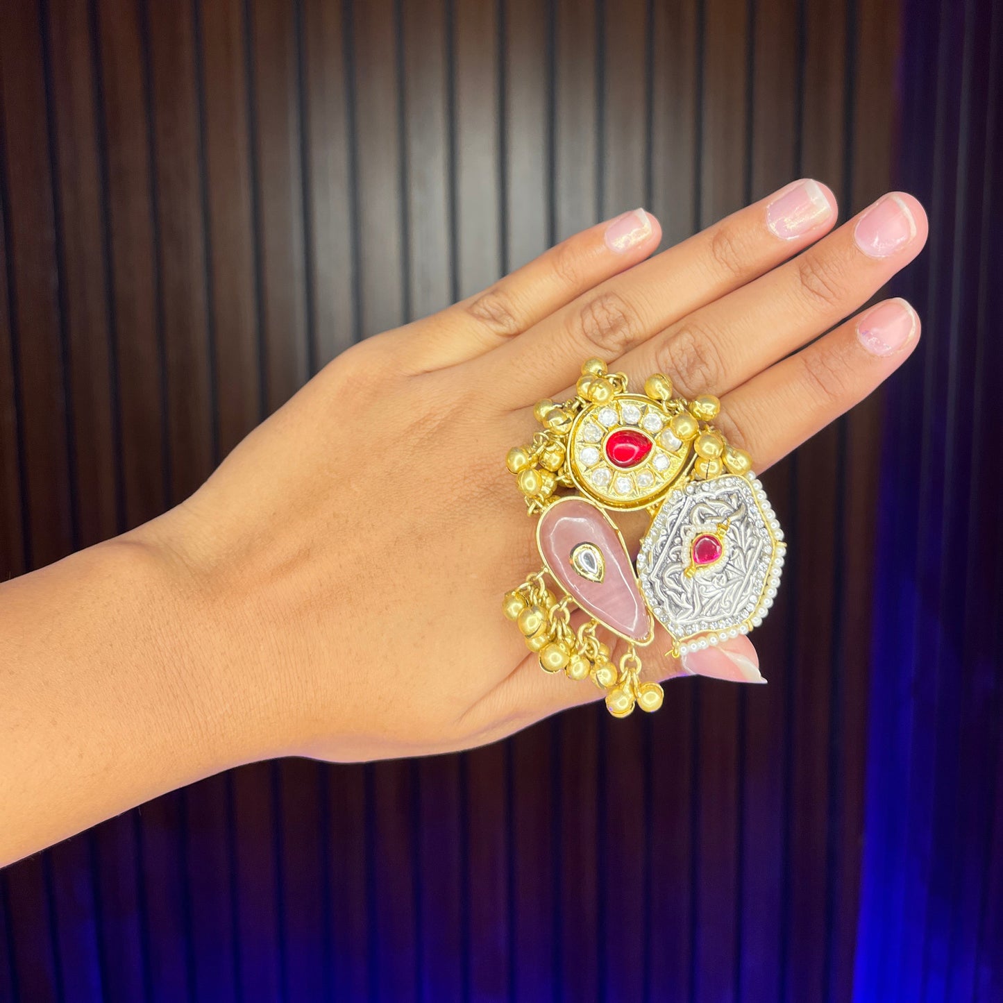 Zalak Adjustable Kashmiri Ring (Pink)