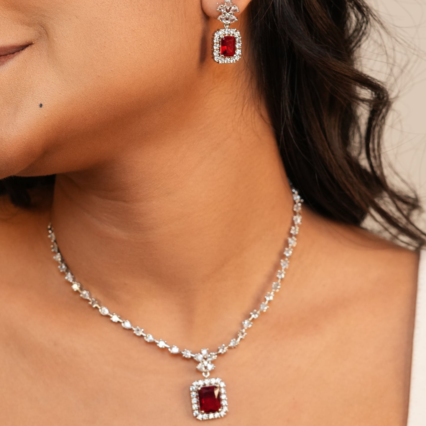 Evara AD Necklace (Red)