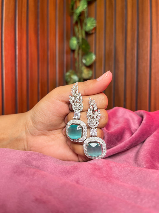 Bloomy AD Earrings (Mint Green)