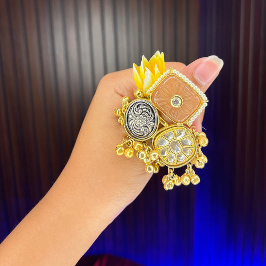 Naira Adjustable Kashmiri Ring (Peach)