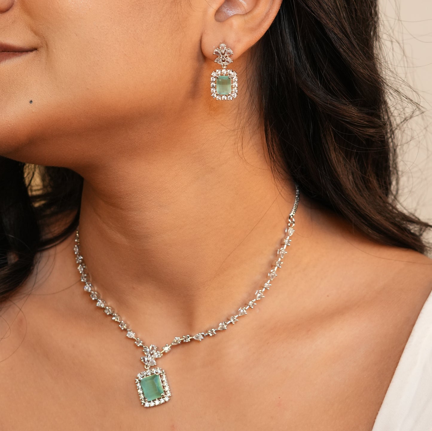 Evara AD Necklace (Mint Green)