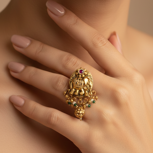 Begum Adjustable Ring